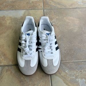 Women’s Adidas Samba
